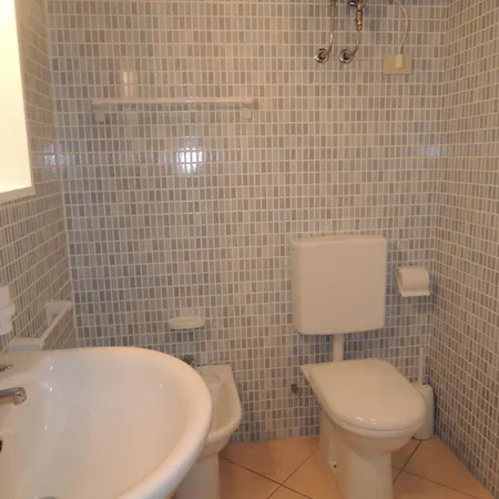 Bianco E Nero Lignano Sabbiadoro