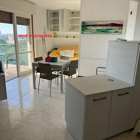 بيت للعطل Bianco E Nero *