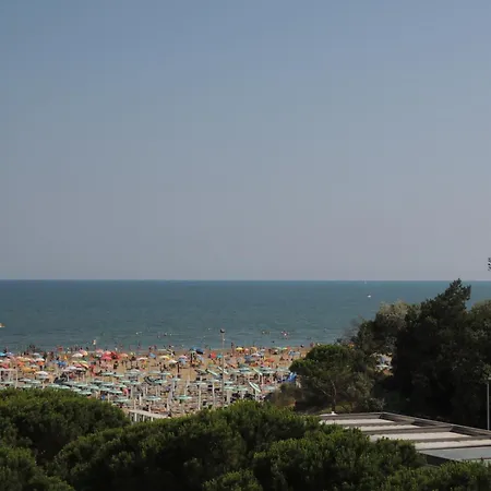 Bianco E Nero Hébergement de vacances *